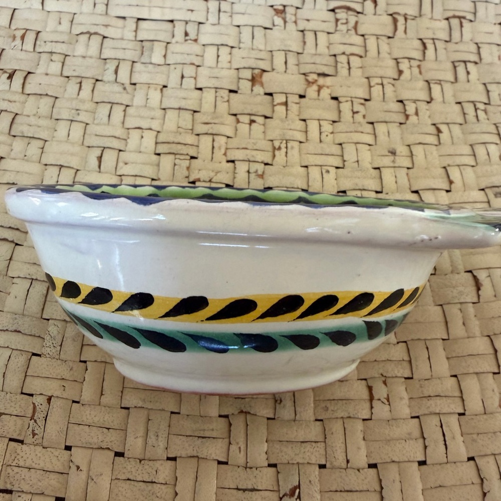 Mexican Pottery Turtle Shaped Ceramic Salsa Bowl Hand painted signed - Picture 6 of 6